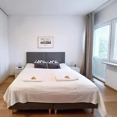 Concierge Hoza Centrum Apartment Warsaw